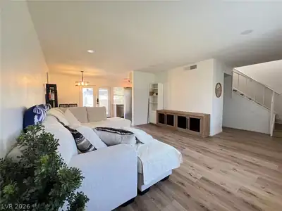 6223 Meadow View Lane Living Room