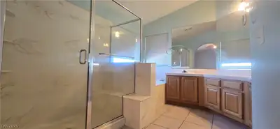 8000 Edward Baher Avenue, Las Vegas, NV 89149 Primary Bathroom