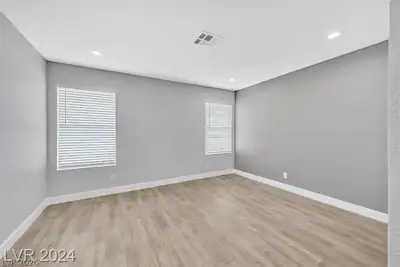 214 Pocahontas Court Bedroom