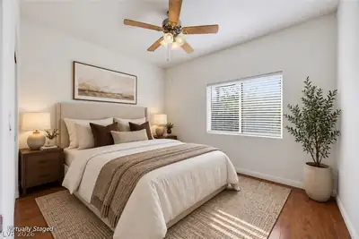2291 West Horizon Ridge Parkway 13176 Bedroom