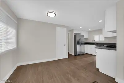 420 Pueblo Place Dining Area