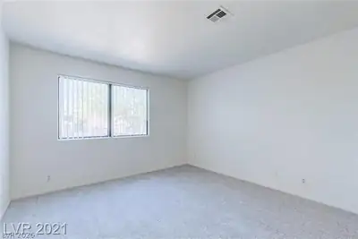 5020 South Rainbow Boulevard 204 Bedroom