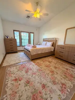 7904 Shelter Island Way Bedroom