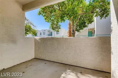 7100 Pirates Cove Road 1052 Patio