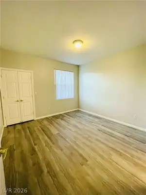 8000 Badura Avenue 1187 Bedroom