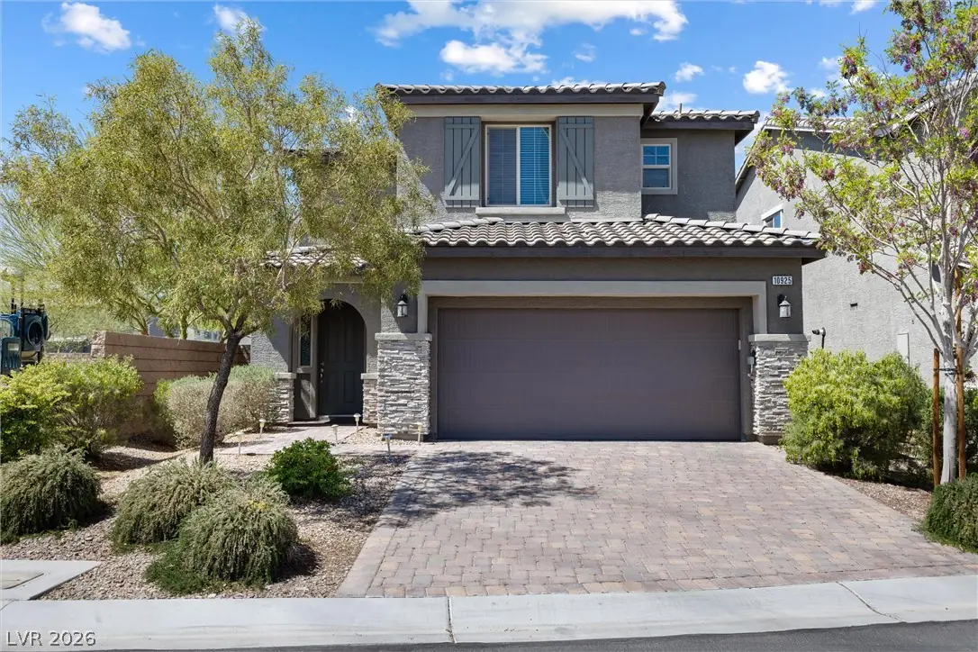 10925 Jordyn Hill Street
