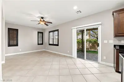 8420 SEQUOIA GROVE Avenue 0 Dining Area