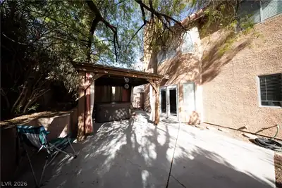 8301 Hollow Wharf Drive Patio