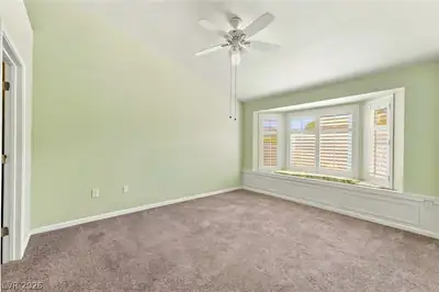 8729 Villa Ridge Drive Bedroom