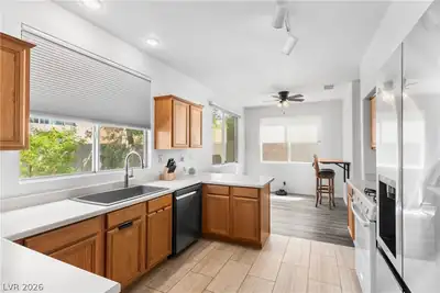 1012 Venetian Hills Lane Kitchen