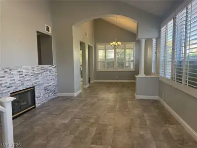 9329 Eagle Ridge Drive Living Room