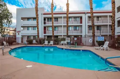 1361 East University Avenue 312 Pool