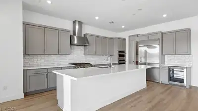 379 Tigullio Avenue Kitchen