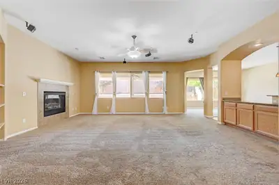 7221 Gentle Valley Street Living Room