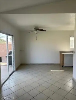 3130 Flower Garden Court Dining Area