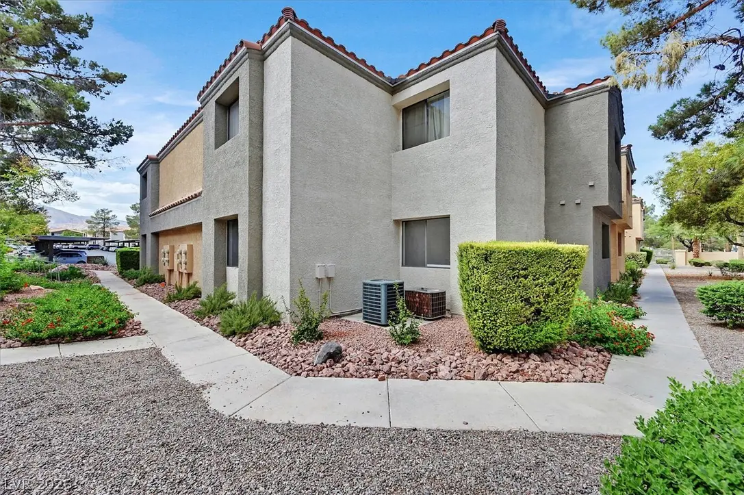 3151 Soaring Gulls Drive 1161