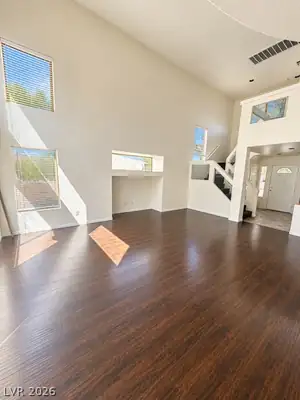 9543 Camelback Peak Court Living Room