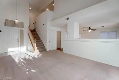 8379 Rockefeller Street Entrance Foyer