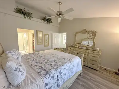 2428 Desert Butte Drive Primary Bedroom