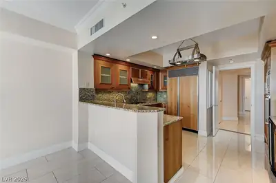 2777 Paradise Road 603 Kitchen