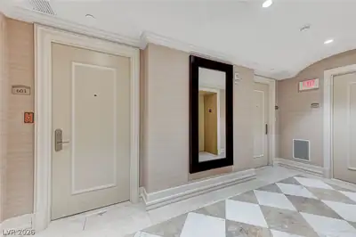 2777 Paradise Road 603 Las Vegas, NV 89109