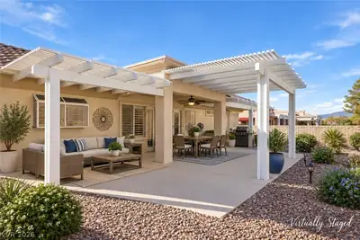 2504 Springridge Drive Patio