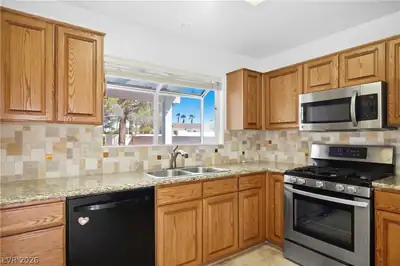 2504 Springridge Drive Kitchen