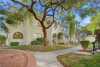 1404 Santa Margarita Street H Las Vegas, NV 89146
