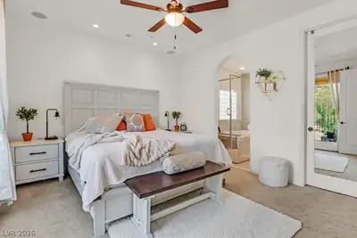 6 Verruca Court Primary Bedroom