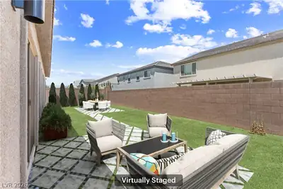 7142 Bold Rock Avenue Yard