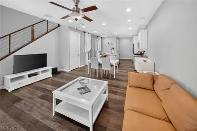 208 Alla Breve Avenue, Henderson, NV 89011 Living Room