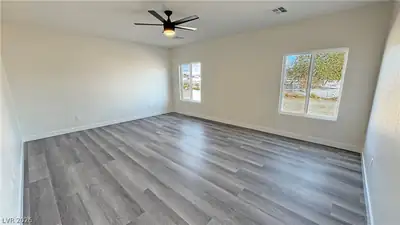 2111 West Carnation Way Primary Bedroom