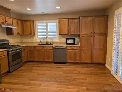 8855 Stallings Street Kitchen