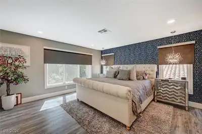 9005 Robinson Ridge Drive Bedroom
