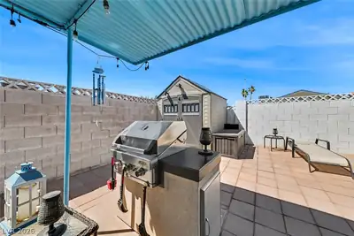3107 Trueno Road Patio