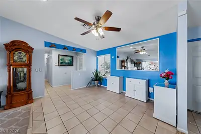 3107 Trueno Road Living Room