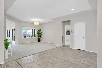 1763 Sebring Hills Drive Living Room
