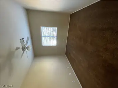 986 Park Walk Avenue Bedroom