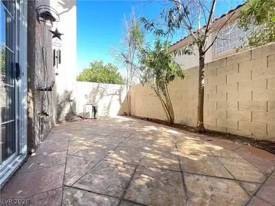 7725 Allano Way Patio