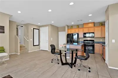 719 Tall Arrow Avenue Kitchen