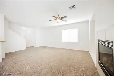 1513 Groom Avenue Living Room