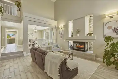 9620 Orchid Bay Drive Living Room