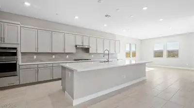 214 Paraggi Bay Drive Kitchen