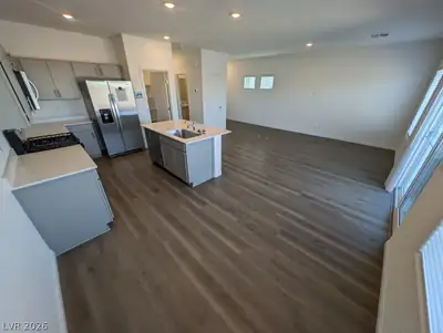 3436 Via Lucca Avenue Kitchen
