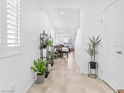 6082 Rose Springs Avenue, Las Vegas, NV 89130 Entrance Foyer