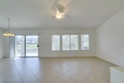 2091 EAGLE WATCH Drive Living Room