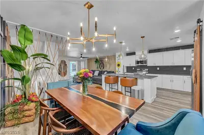 12302 Dusk Blue Way 4 Dining Area