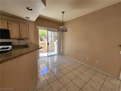 2925 Wigwam Parkway 1612 Dining Area