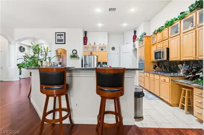 2909 Tanagrine Drive Kitchen