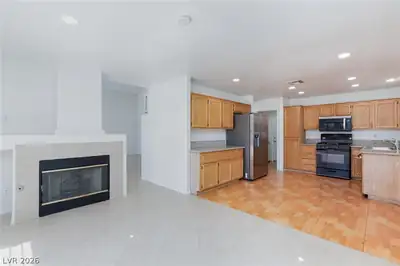 1209 Nugget Creek Drive, Las Vegas, NV 89108 Kitchen